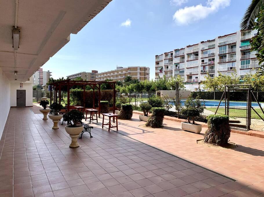 Bouquet Dream La Pineda Apartment Exterior photo