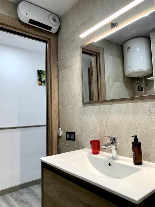 Bouquet Dream La Pineda Apartment Exterior photo
